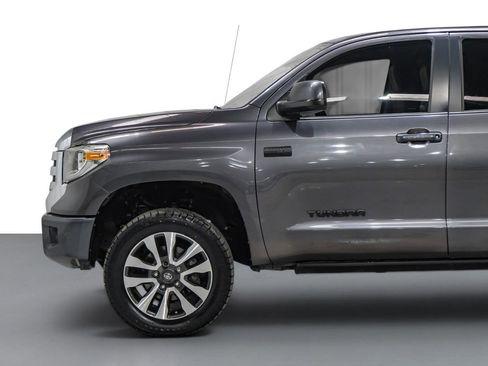 Used 2018 Toyota Tundra Limited AWD/4WD image 9