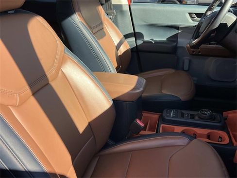 Used 2022 Ford Maverick Lariat w/ Equipment Group 500A Standard image 24