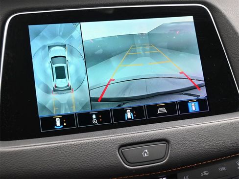 Certified 2023 Cadillac XT4 Sport image 22