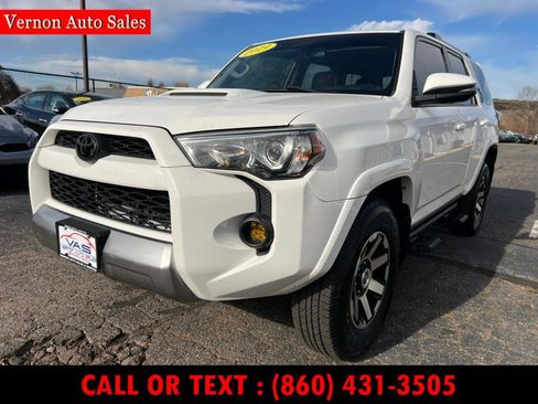 Used 2019 Toyota 4Runner TRD Off-Road Premium image 1