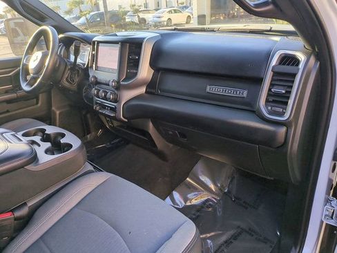 Used 2024 RAM 2500 Big Horn image 31
