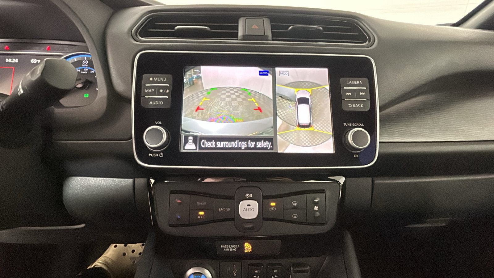 Used 2025 Nissan Leaf SV Plus FWD image 30