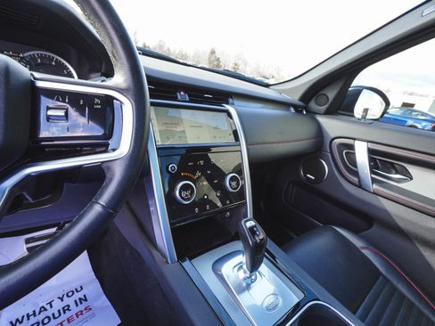 Used 2023 Land Rover Discovery Sport SE R-Dynamic image 18
