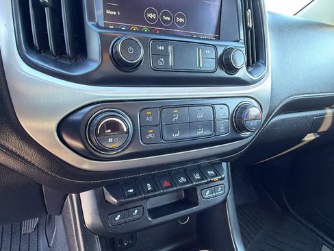 Used 2020 GMC Canyon SLT w/ Driver Alert Package image 14