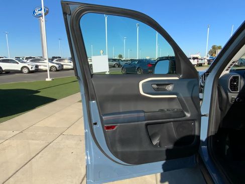 Used 2025 Ford Bronco Sport Heritage w/ Convenience Package image 10