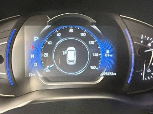 Used 2020 Hyundai Santa Fe SEL FWD image 16
