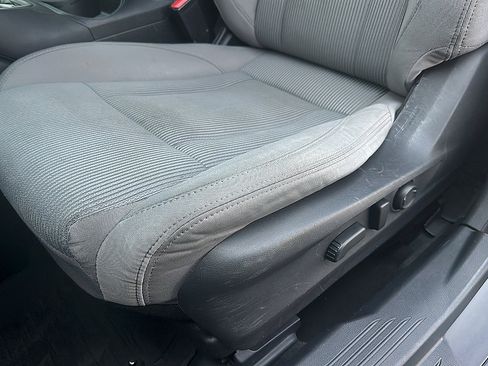 Used 2020 Subaru Legacy Premium AWD/4WD image 25