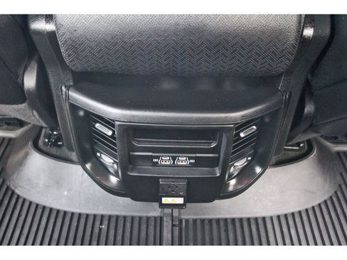 Used 2023 RAM 1500 Laramie AWD/4WD image 15