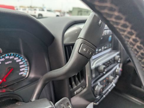 Used 2018 Chevrolet Silverado 1500 LT w/ All Star Edition AWD/4WD image 22