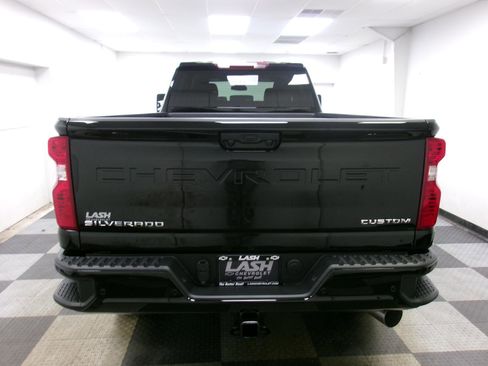 Used 2026 Chevrolet Silverado 2500 Custom w/ Custom Value Package AWD/4WD image 12
