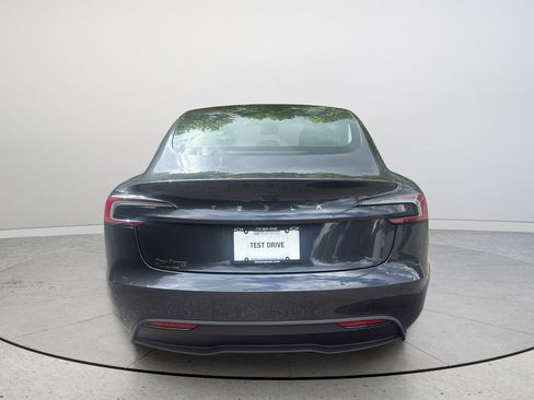 Used 2025 Tesla Model 3 Long Range RWD image 7