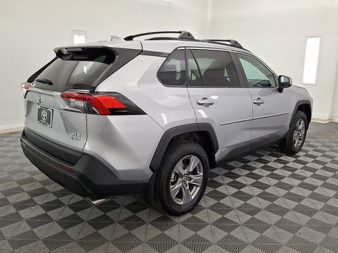 Certified 2025 Toyota RAV4 XLE AWD/4WD image 16