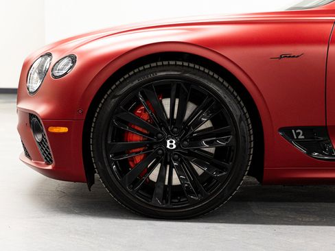 Used 2024 Bentley Continental GT Speed image 4