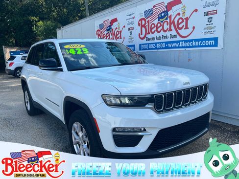 Used 2022 Jeep Grand Cherokee Limited image 1