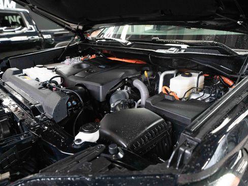 Certified 2025 Toyota Tundra TRD Pro image 33