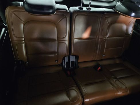 Used 2019 Lincoln Navigator Reserve w/ Cargo Package AWD/4WD image 28