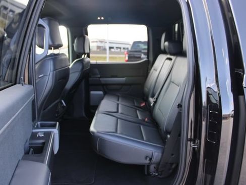 Used 2025 Ford F150 Lariat w/ Equipment Group 501A Mid AWD/4WD image 13