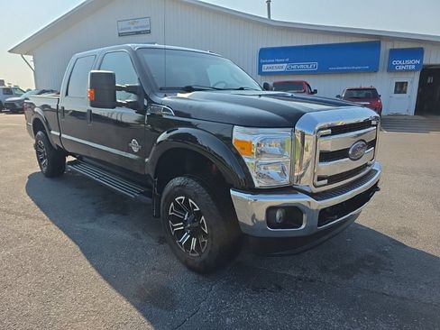 Used 2015 Ford F250 XLT w/ FX4 Off-Road Package AWD/4WD image 7