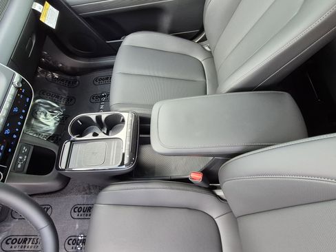 New 2026 Hyundai Ioniq 5 SEL RWD image 22