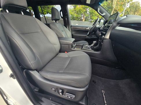 Certified 2023 Lexus GX 460 Premium image 11