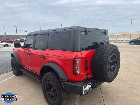 Used 2023 Ford Bronco Wildtrak image 5