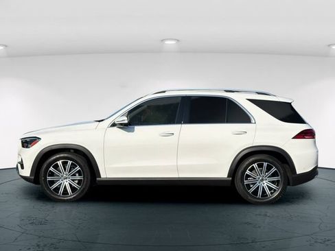 Certified 2025 Mercedes-Benz GLE 350 4MATIC image 4