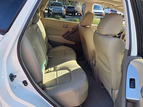 Used 2014 Nissan Murano SL w/ Navigation Package image 17