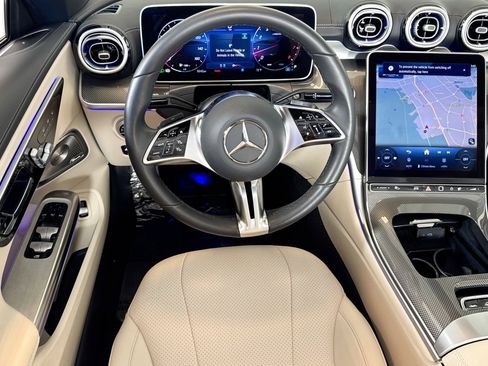 Used 2024 Mercedes-Benz CLE 300 4MATIC Cabriolet image 20
