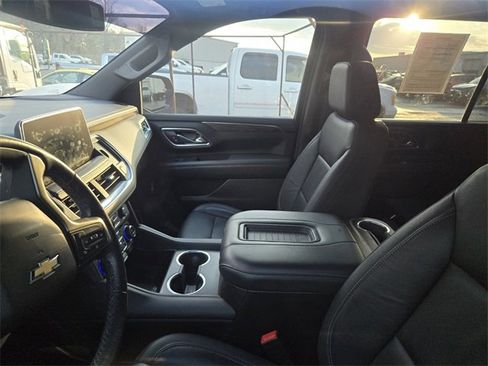 Used 2021 Chevrolet Tahoe LT w/ LT Signature Plus Package image 10