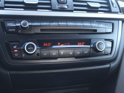 Used 2015 BMW 328i Gran Turismo xDrive 328i Gran Turismo xDrive Sedan image 32