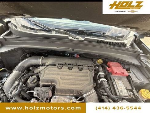 Used 2022 Jeep Renegade Limited w/ Sun, Sound & Wheels Group image 30