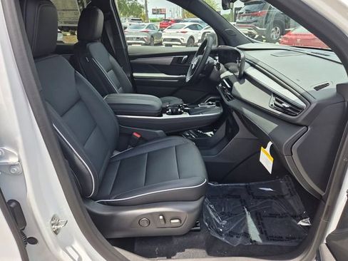 New 2026 Buick Enclave Preferred w/ Power Package FWD image 15