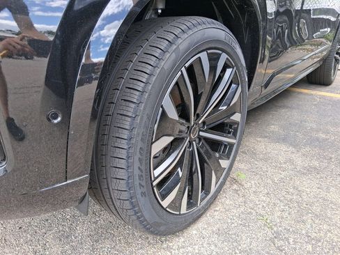 New 2026 Volvo XC90 B6 Ultra w/ Protection Package Premier AWD/4WD image 4