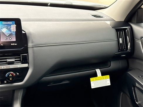 New 2026 Nissan Pathfinder SV image 16