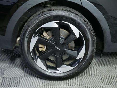 Used 2025 Kia Sorento EX AWD/4WD image 13