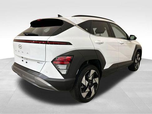 Used 2024 Hyundai Kona Limited AWD/4WD image 5