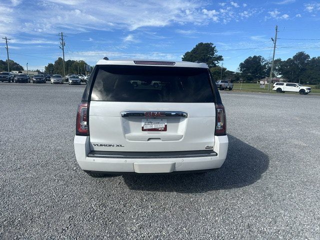 Used 2017 GMC Yukon XL Denali w/ Open Road Package AWD/4WD image 8