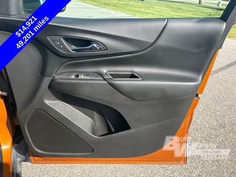 Used 2018 Chevrolet Equinox LT FWD image 30