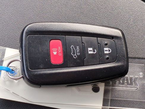 Used 2022 Toyota Highlander Limited image 36