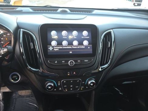 Used 2022 Chevrolet Equinox RS w/ RS Leather Package AWD/4WD image 29