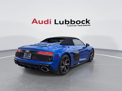 Certified 2023 Audi R8 V10 performance w/ Premium Package image 8