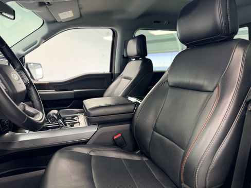 Used 2023 Ford F150 Lariat w/ Trailer Tow Package image 16