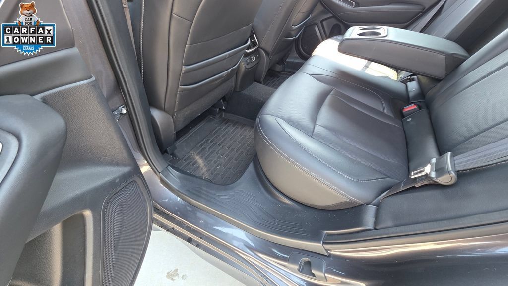 Used 2023 Subaru Outback Limited AWD/4WD image 18