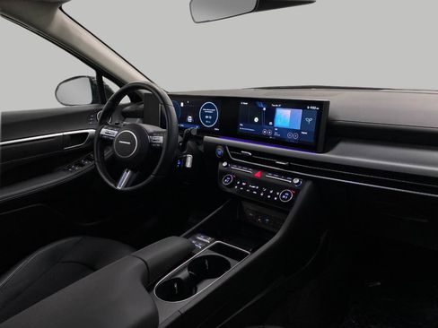Used 2025 Hyundai Sonata Limited image 19