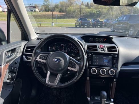 Used 2018 Subaru Forester 2.5i Touring AWD/4WD image 20