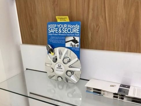 Used 2024 Subaru Crosstrek 2.5i Wilderness w/ Crosstrek Mirror Package AWD/4WD image 15