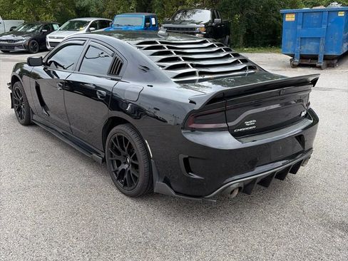 Used 2022 Dodge Charger GT RWD image 3