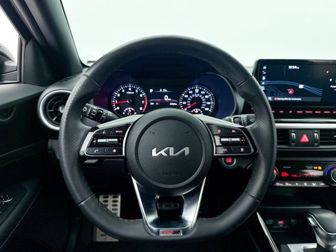 Certified 2024 Kia Forte GT-Line image 4