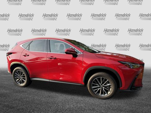 Used 2025 Lexus NX 250 FWD w/ Towing Package (2000 Lbs) image 10