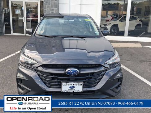 Used 2024 Subaru Legacy Limited AWD/4WD image 2